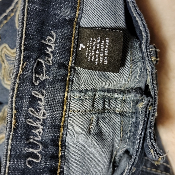 Wishful Park distressed dark washed skinny denim jeans Low rise fit Size 7 - Picture 7 of 7